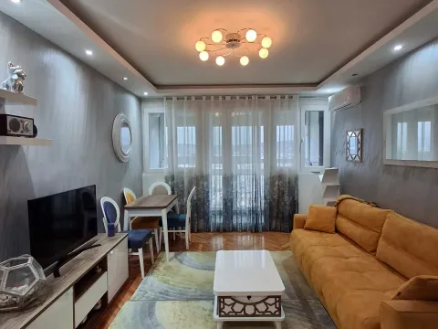 Rent, apartment, 56m², Podgorica, Crna Gora - image 1