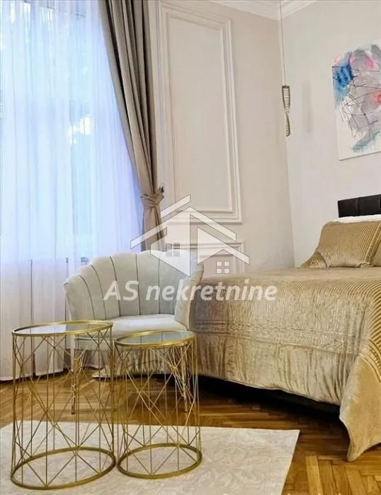 Rent, three bedroom apartment, 107m², Tašmajdan, Palilula Sve Podlokacije
