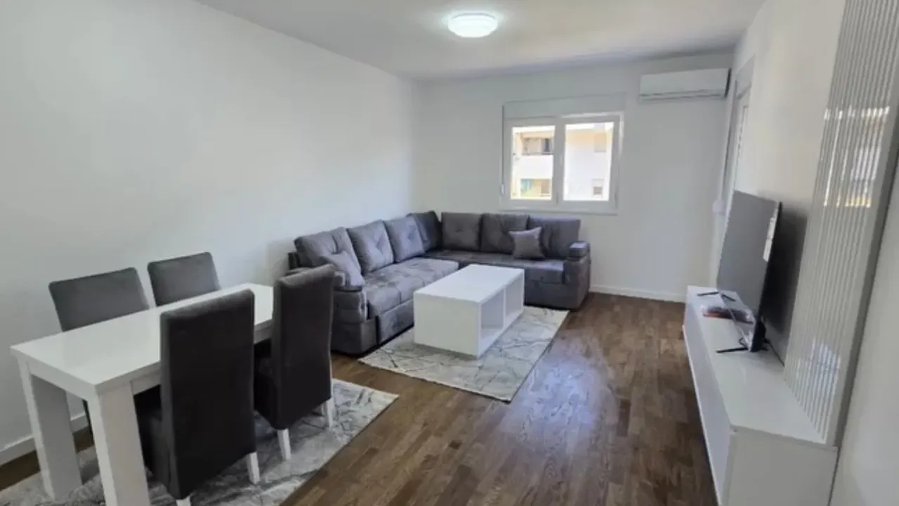 Rent, one bedroom apartment, 47m², Stari Aerodrom, Podgorica