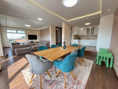 Prodaja, kuća, 443m², Petrovaradin, Novi Sad - image 4