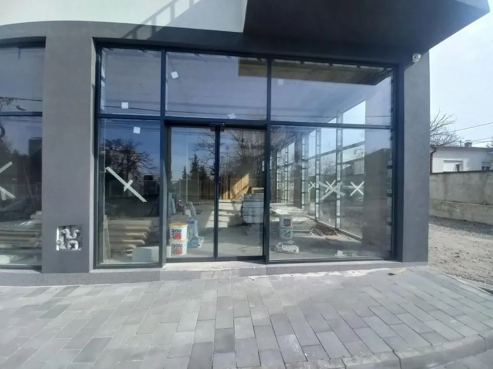 Sale, office space, 230m², Voždovac Sve Podlokacije, Beograd