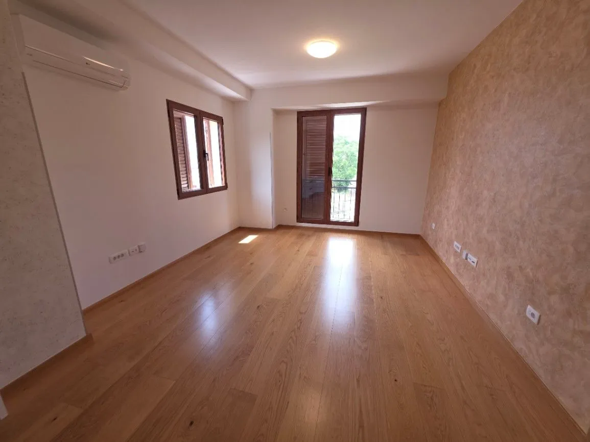 Rent, one bedroom apartment, 42m², Pod Goricom, Podgorica