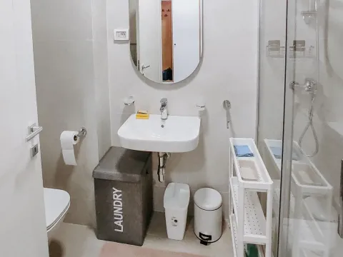Rent, one bedroom apartment, 40m², Pobrežje, Podgorica - image 7