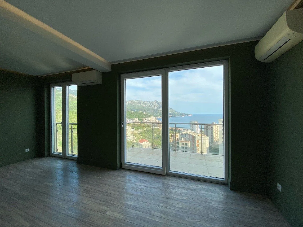 Sale, two bedroom apartment, 131m², Kamenovo, Budva