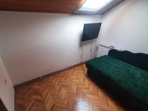 Prodaja, kuća, 200m², Adice, Novi Sad Sve Podlokacije - image 19