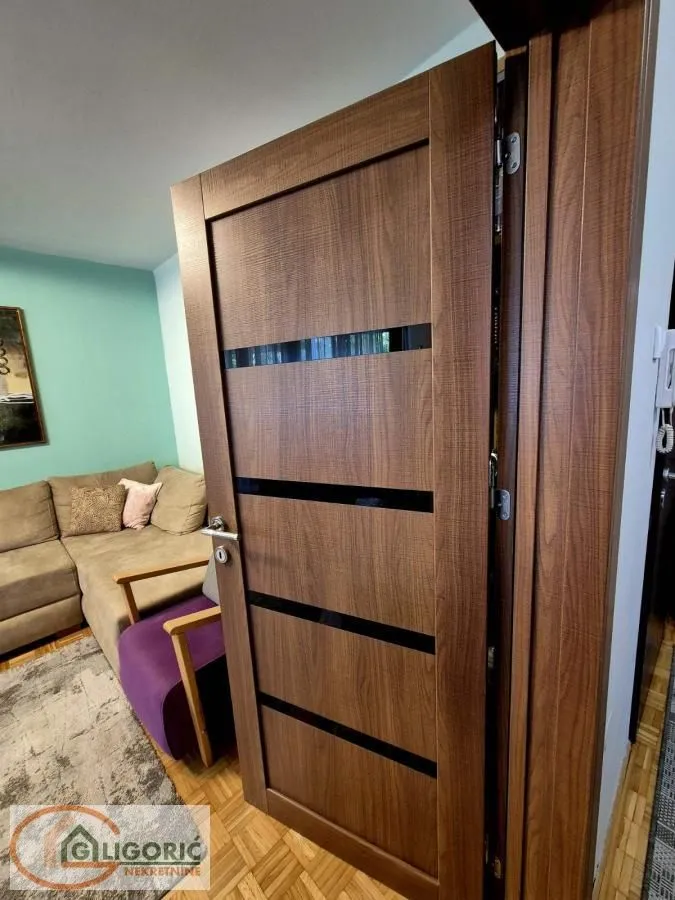 Prodaja, dvosoban stan, 61m², Vidikovački venac, Rakovica