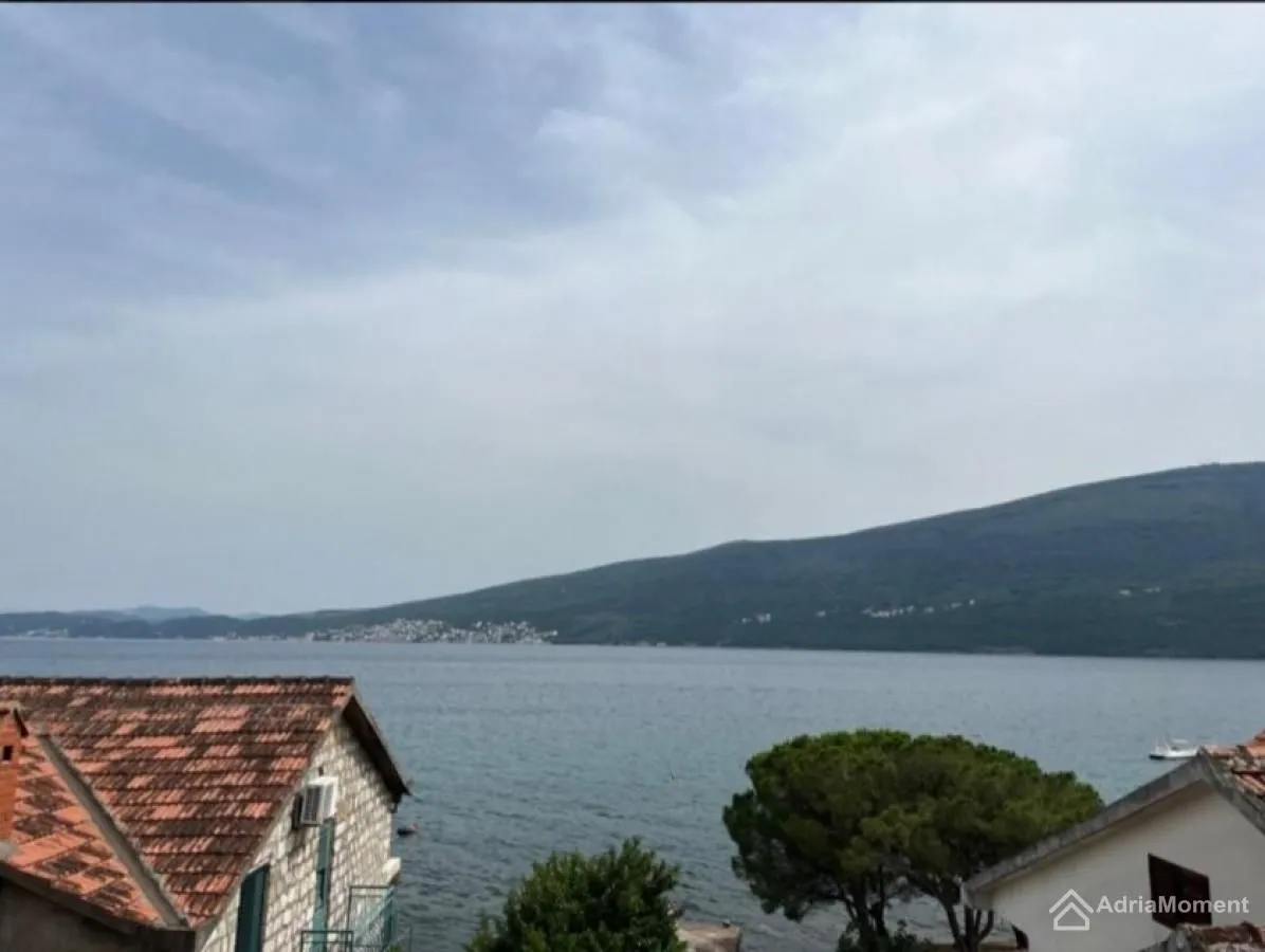 Prodaja, kuća, 205m², Baošići, Herceg Novi