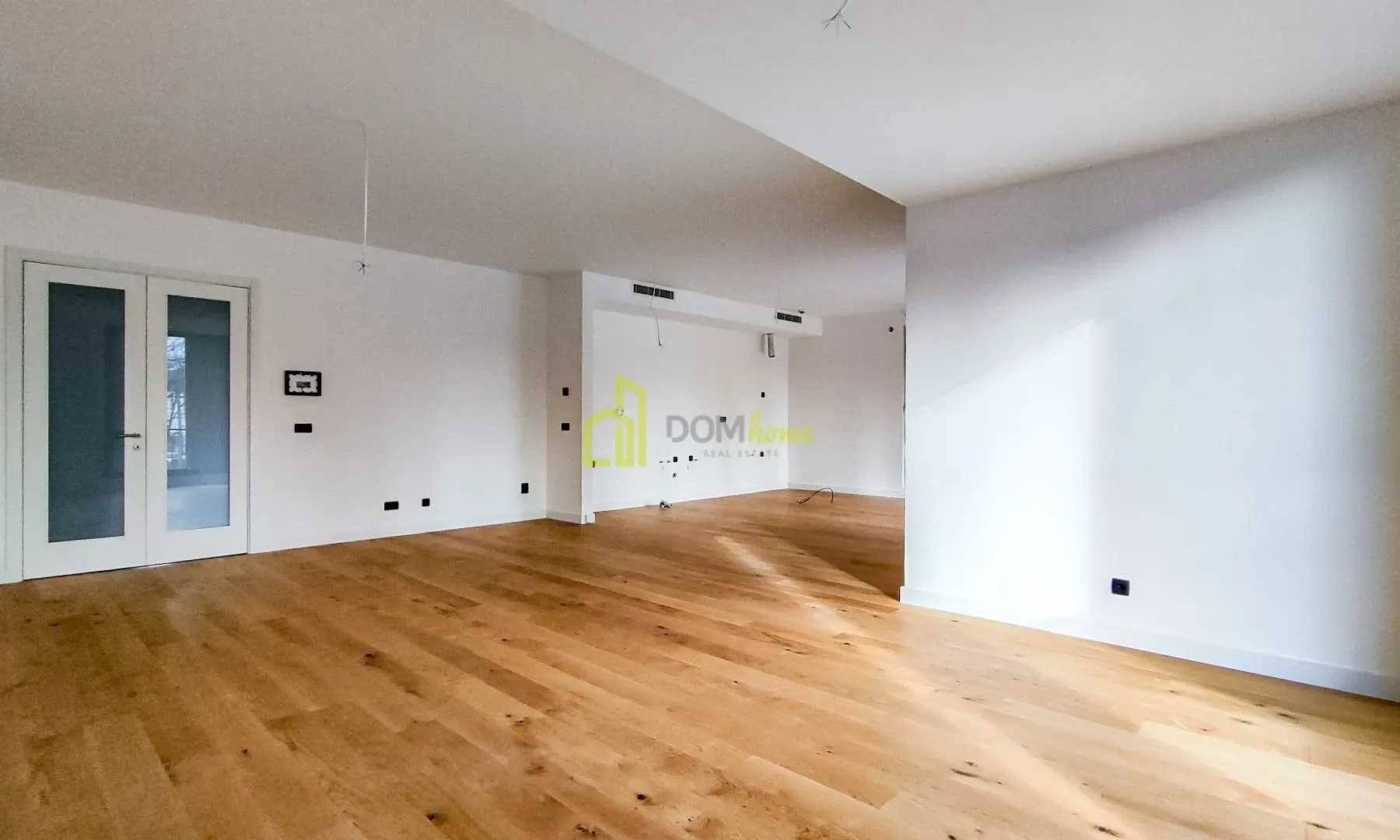 Rent, three bedroom apartment, 152m², Centar, Podgorica
