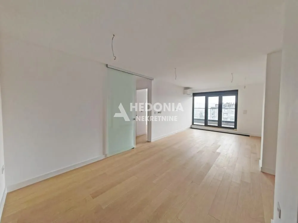 Sale, four bedroom apartment, 125m², Autokomanda, Voždovac Sve Podlokacije