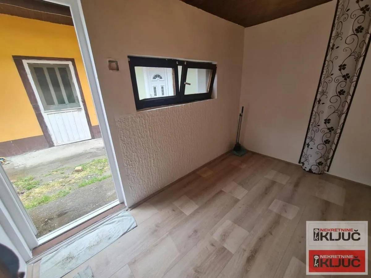 Prodaja, dvosoban stan, 37m², Podbara, Novi Sad Sve Podlokacije