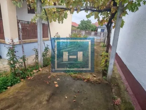 Prodaja, kuća, 119m², Gloždak, Paraćin - image 22