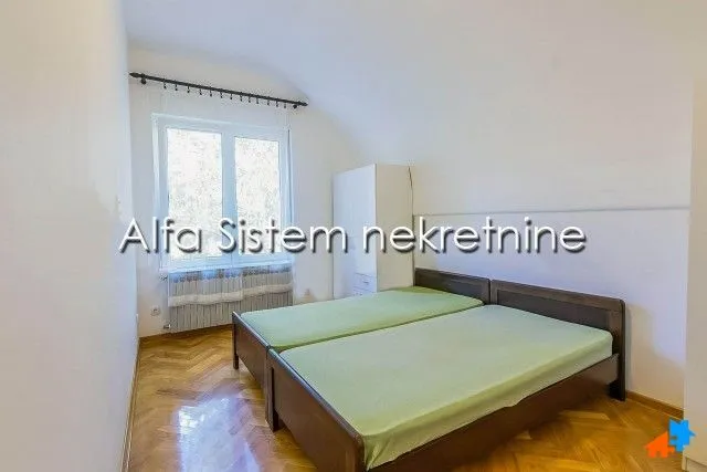 Izdavanje, stan, 44m², Vračar Sve Podlokacije, Beograd