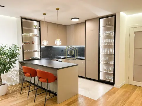 Izdavanje, dvosoban stan, 108m², Central Point, Podgorica - image 9