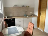 Izdavanje, garsonjera, 30m², Gradiošnica, Tivat