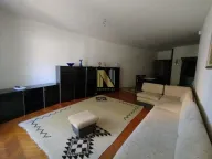 Izdavanje, kuća, 300m², Podbara, Novi Sad Sve Podlokacije - image 1