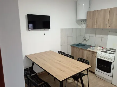 Izdavanje, jednosoban stan, 38m², Dobanovci, Surčin - image 12
