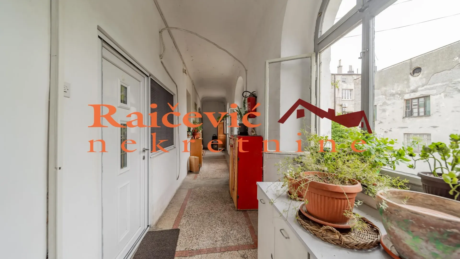 Prodaja, dvosoban stan, 52m², Donji grad, Smederevo