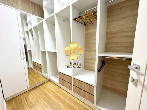 Izdavanje, trosoban stan, 100m², Central Point, Podgorica - image 10