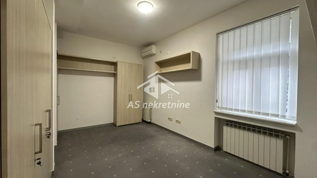 Rent, apartment, 223m², Kalenić Pijaca, Vračar Sve Podlokacije