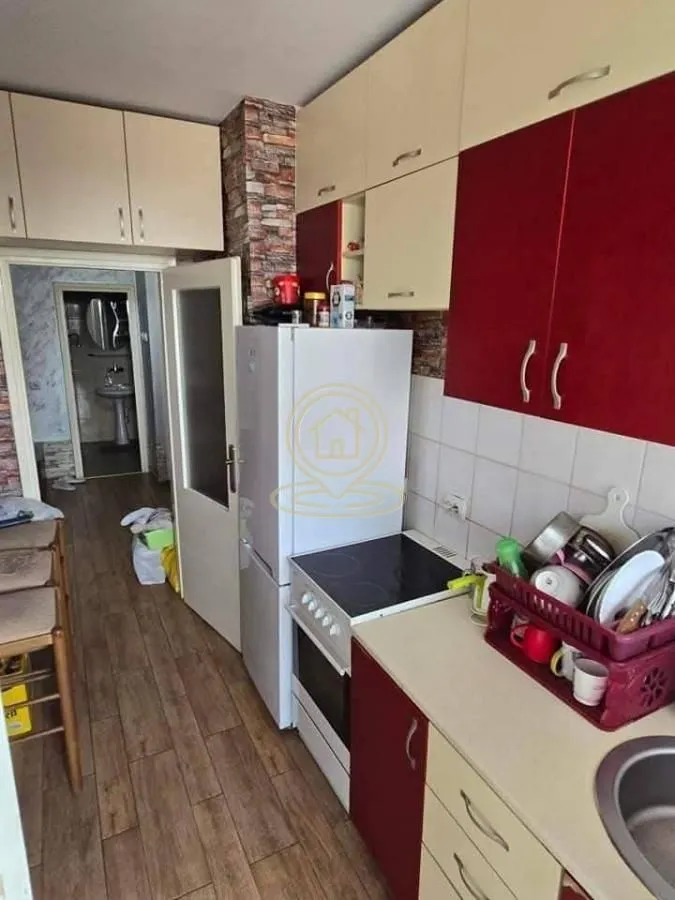 Prodaja, dvosoban stan, 49m², Erdoglija, Kragujevac