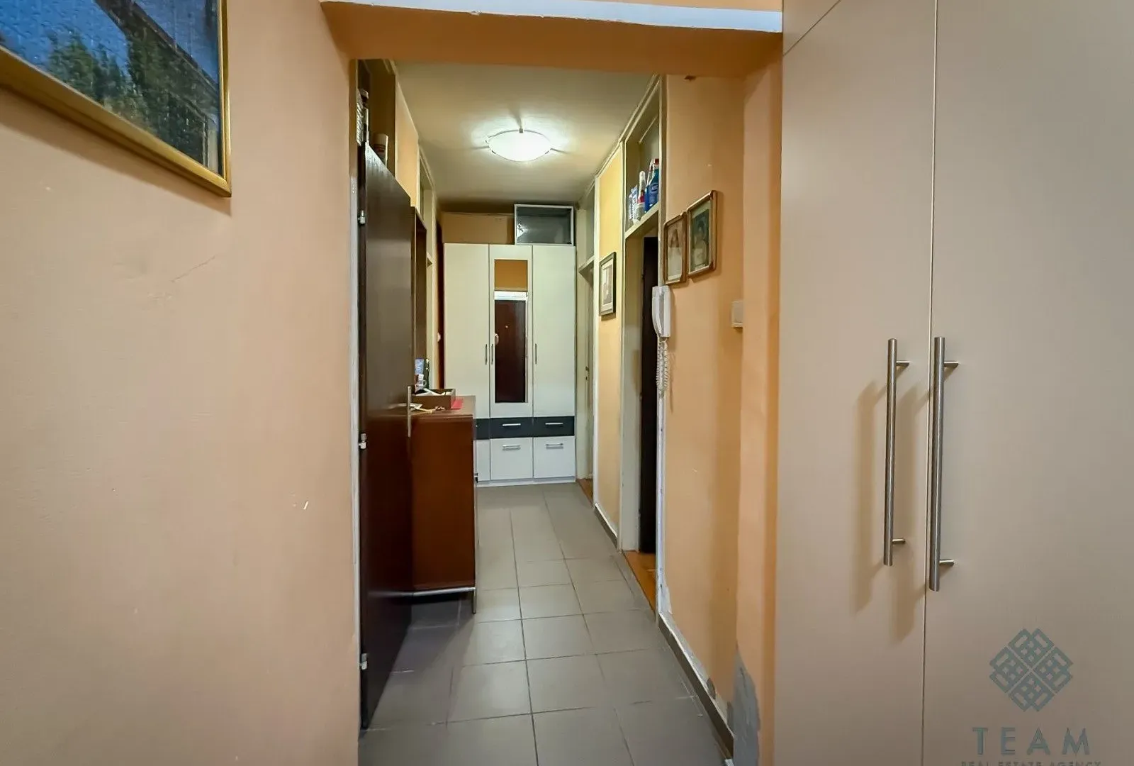 Prodaja, dvosoban stan, 72m², Stari Aerodrom, Podgorica