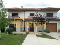 Izdavanje, kuća, 220m², Tološi, Podgorica - image 2