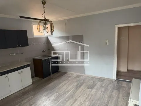 Sale, three bedroom apartment, 75m², Čukarica, Beograd - image 3