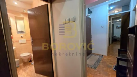 Prodaja, četvorosoban stan, 100m², Neimar, Vračar Sve Podlokacije - image 12