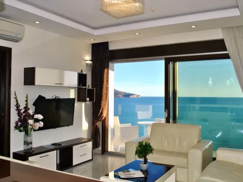 Sale, two bedroom apartment, 80m², Bečići, Budva - image 5