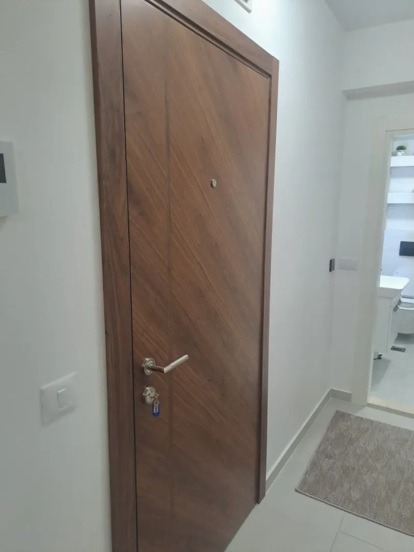 Izdavanje, jednosoban stan, 44m², Kava, Tivat