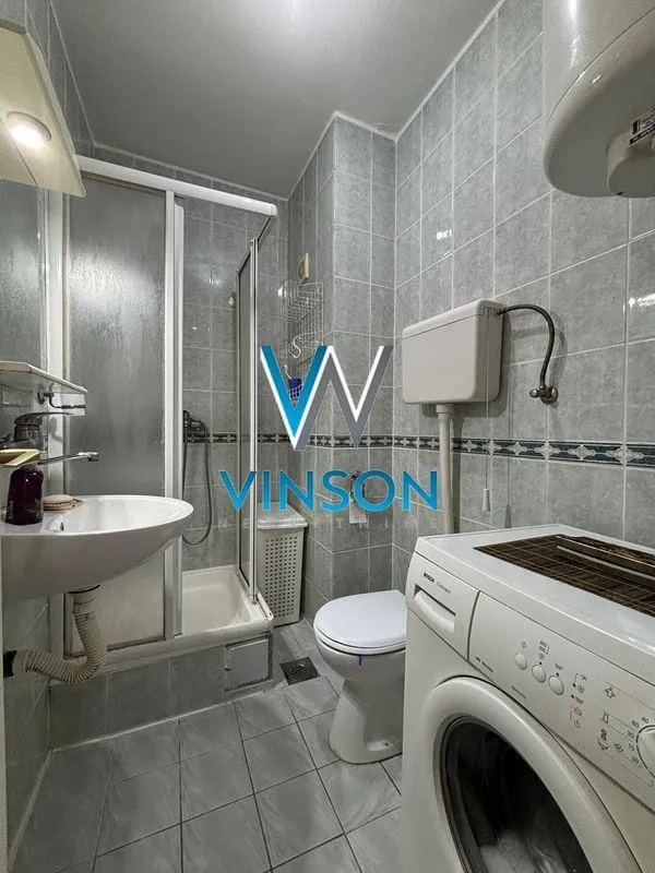Izdavanje, jednosoban stan, 39m², Grbavica, Novi Sad Sve Podlokacije
