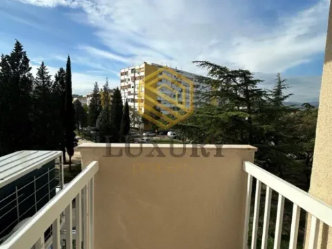 Izdavanje, dvosoban stan, 67m², Gintaš, Podgorica - image 6