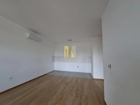 Prodaja, četvorosoban stan, 75m², Podbara, Novi Sad Sve Podlokacije - image 2