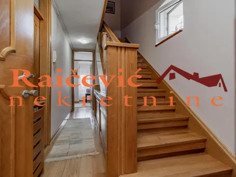 Sale, house, 250m², Brace Jerković, Voždovac Sve Podlokacije - image 7