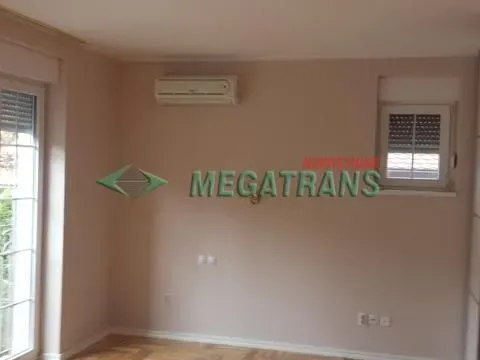 Izdavanje, kuća, 300m², Savski Venac, Beograd - image 11