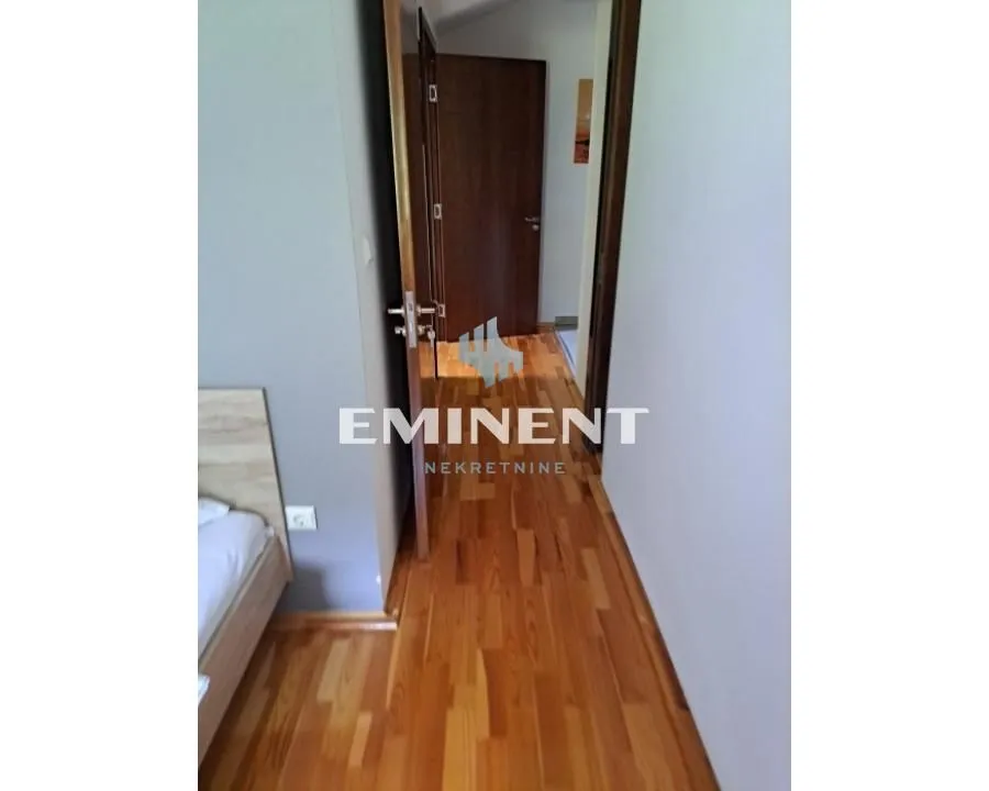 Prodaja, trosoban stan, 63m², Brzeće, Kopaonik