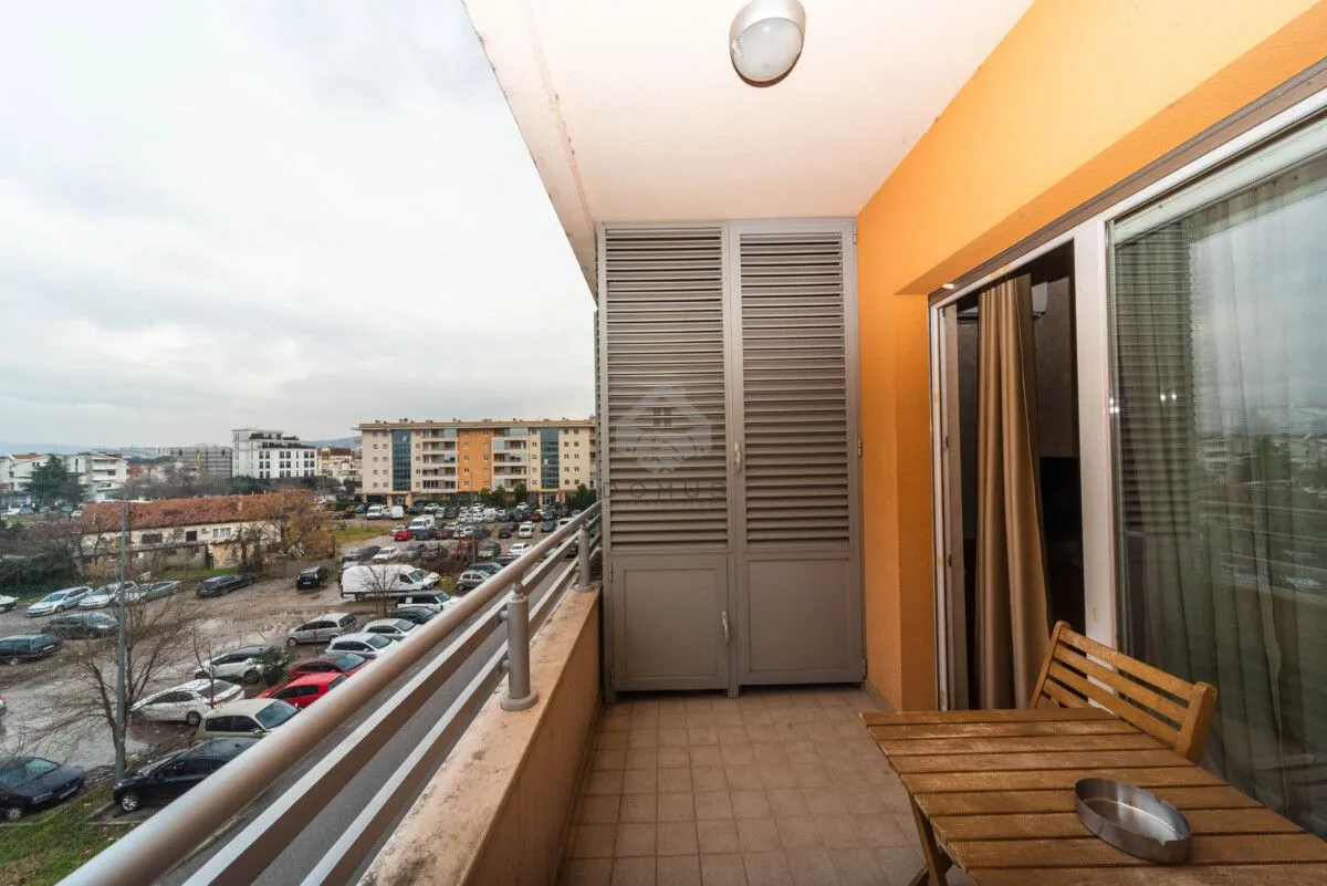 Rent, two bedroom apartment, 70m², City Kvart, Podgorica