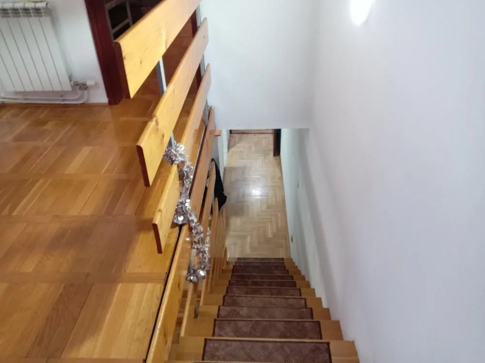 Sale, house, 108m², Uciteljsko Naselje, Zvezdara Sve Podlokacije