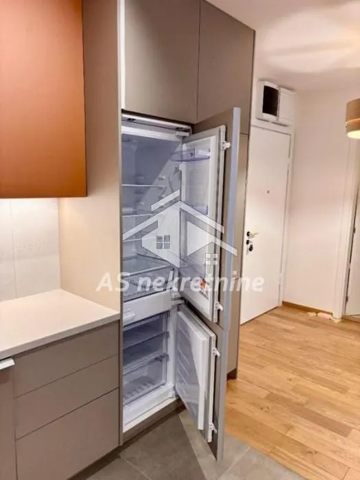 Rent, two bedroom apartment, 60m², Hala Pionir, Palilula Sve Podlokacije
