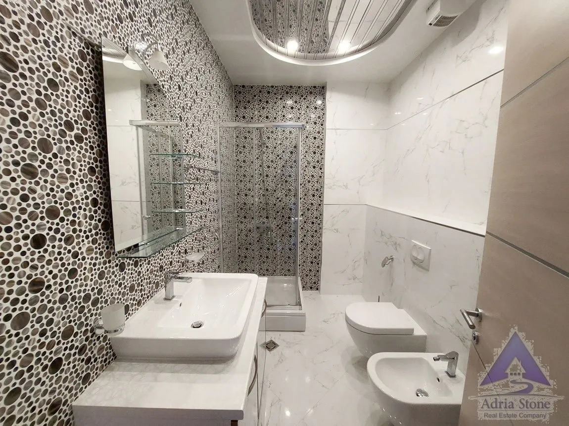 Sale, apartment, 104m², Budva, Crna Gora