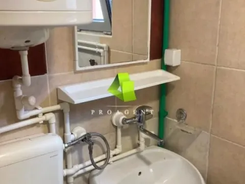 Prodaja, kuća, 90m², Crveni Krst, Niš - image 11