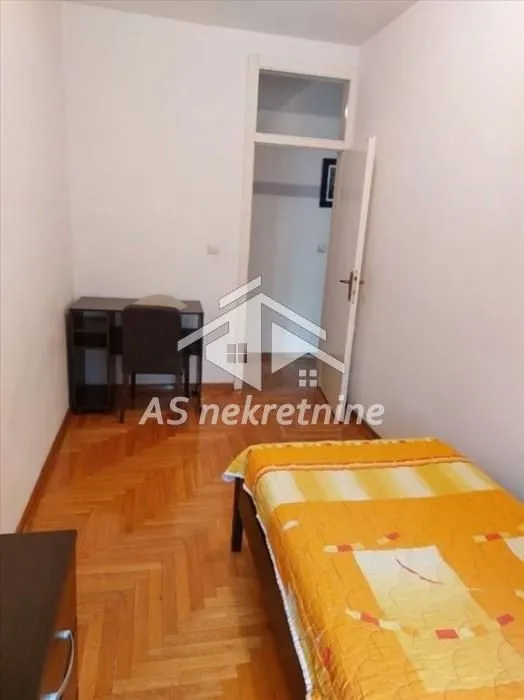 Rent, three bedroom apartment, 80m², Novi Beograd Sve Podlokacije, Beograd