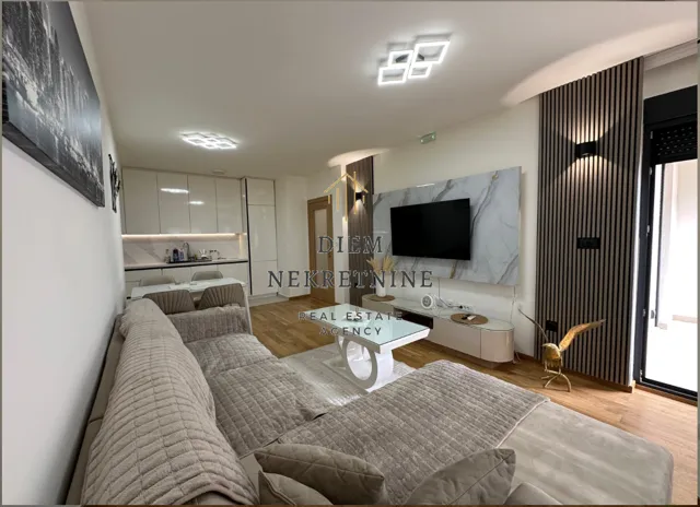 Izdavanje, jednosoban stan, 46m², City Kvart, Podgorica