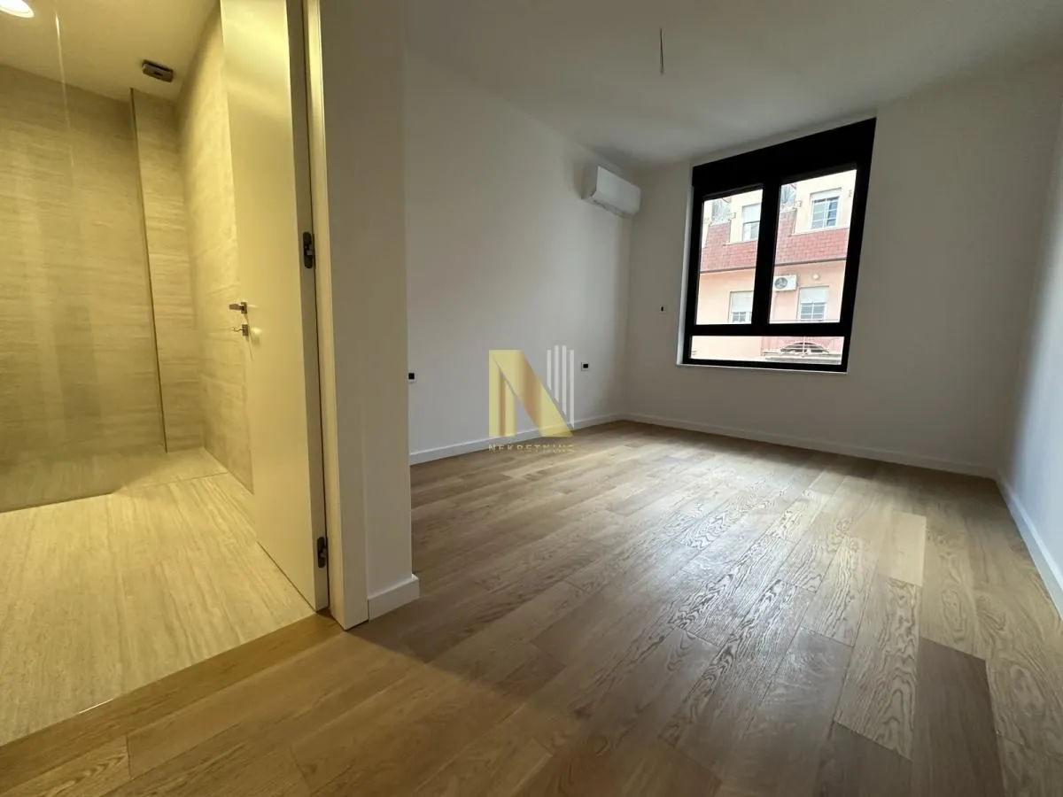 Rent, office space, 112m², Centar, Novi Sad