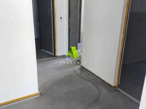 Izdavanje, poslovni prostor, 700m², Medijana, Niš - image 11