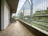 Sale, three bedroom apartment, 196m², Podgorica, Crna Gora - image 9