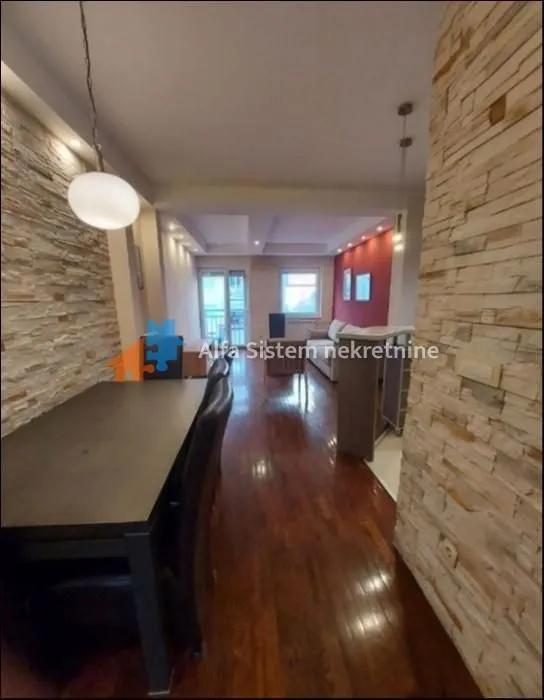 Rent, three bedroom apartment, 90m², Đeram Pijaca, Beograd