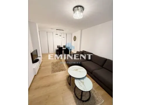Izdavanje, dvosoban stan, 60m², Novi Beograd Blok 45, Novi Beograd Sve Podlokacije - image 3