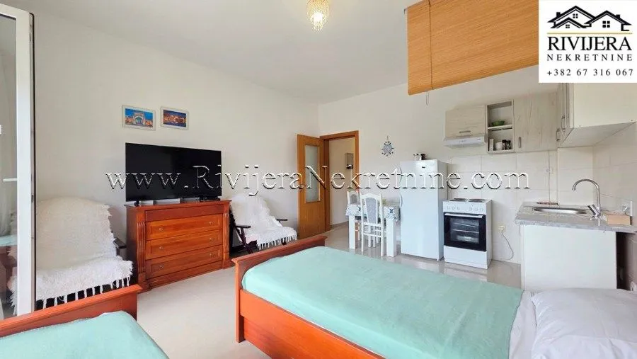 Prodaja, jednosoban stan, 42m², Đenovići, Herceg Novi