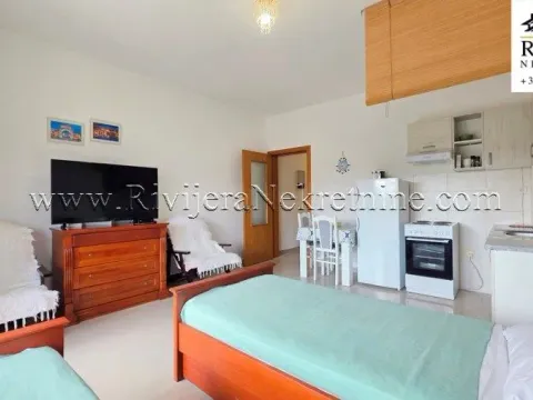 Sale, one bedroom apartment, 42m², Đenovići, Herceg Novi - image 4
